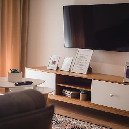 Tam Skanderbeg Square Serviced City Center Apartment No1 Tirana Buitenkant foto