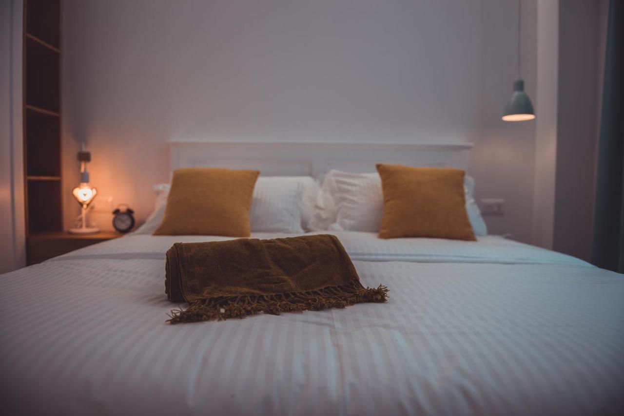 Tam Skanderbeg Square Serviced City Center Apartment No1 Tirana Buitenkant foto