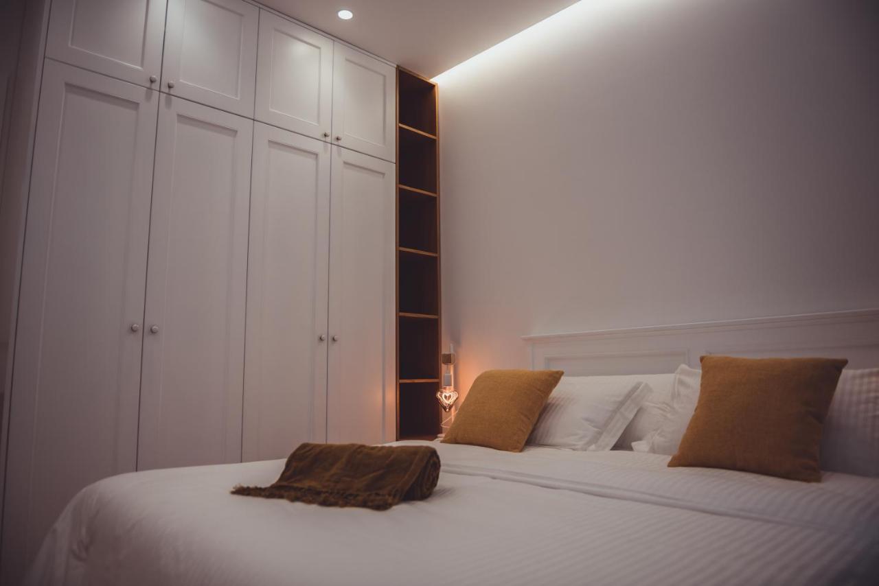 Tam Skanderbeg Square Serviced City Center Apartment No1 Tirana Buitenkant foto
