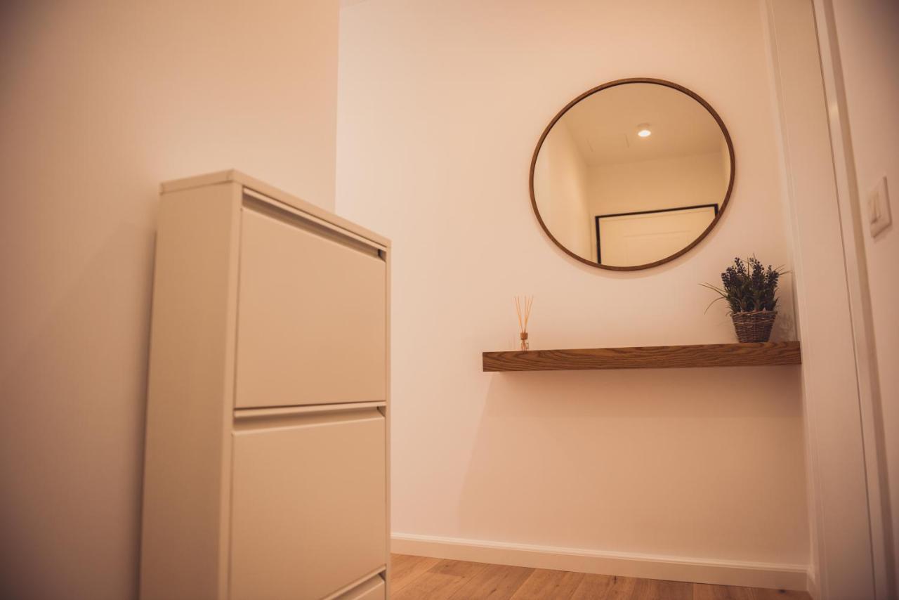 Tam Skanderbeg Square Serviced City Center Apartment No1 Tirana Buitenkant foto